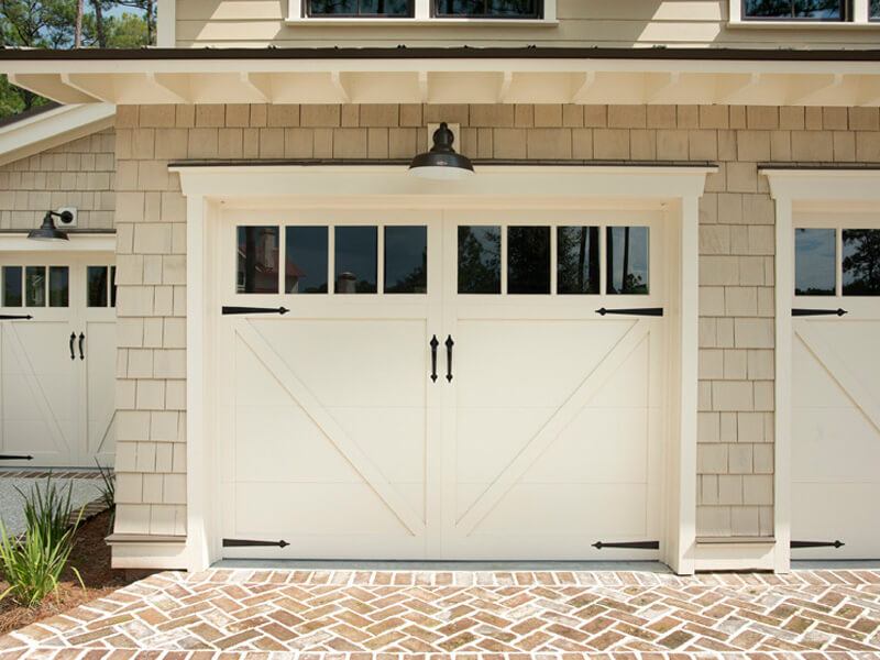 Best Garage Door Materials for Coastal Homes